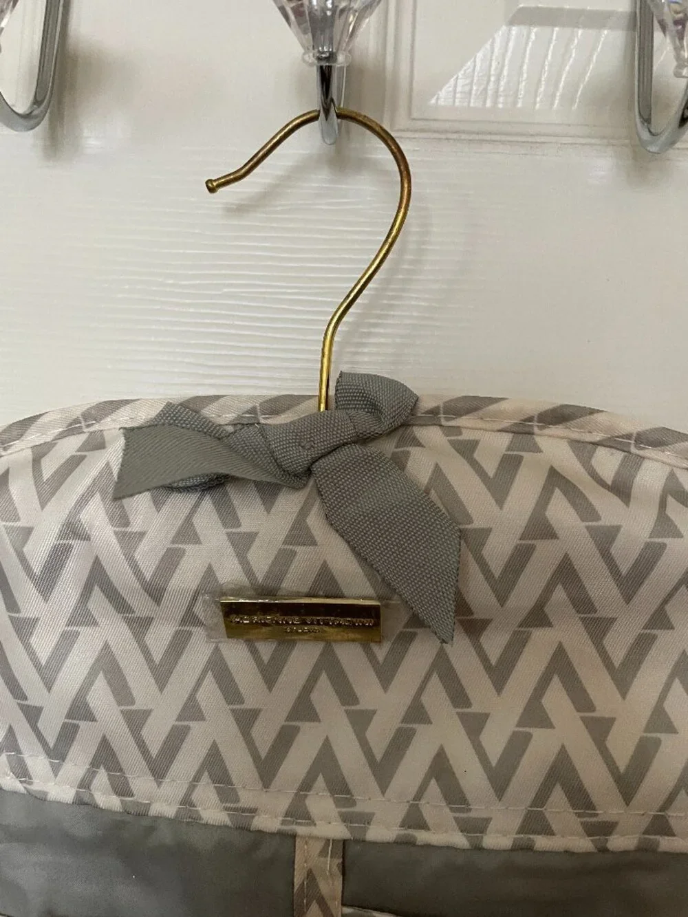 Adrienne Vittadini Home Jewlrey Organzier